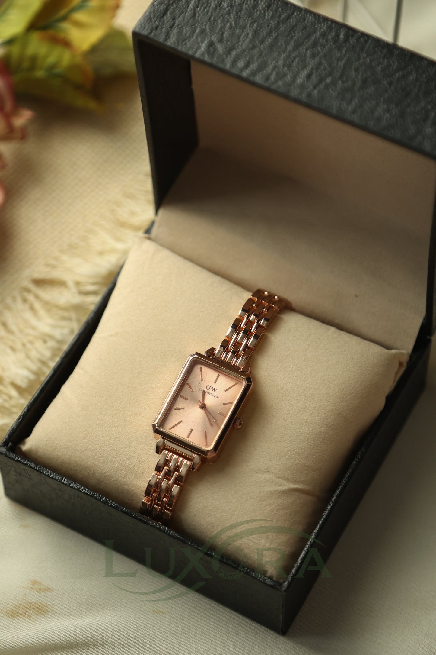 DW Rose