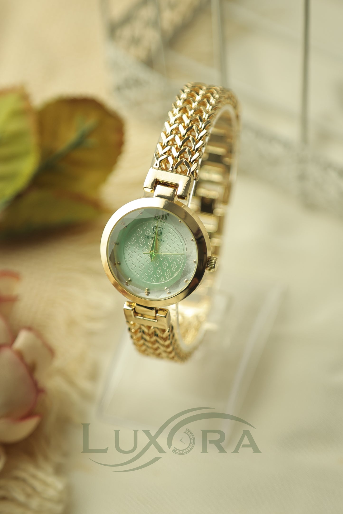 Tw Jewellery Gold