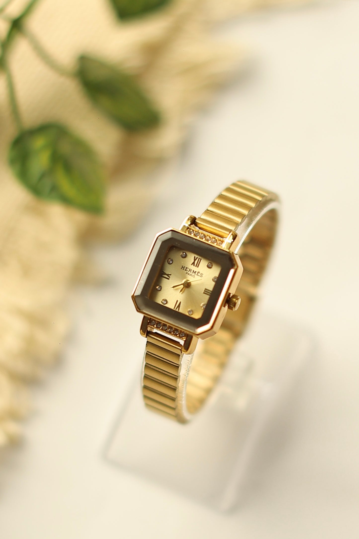 HERMES PARIS GOLD