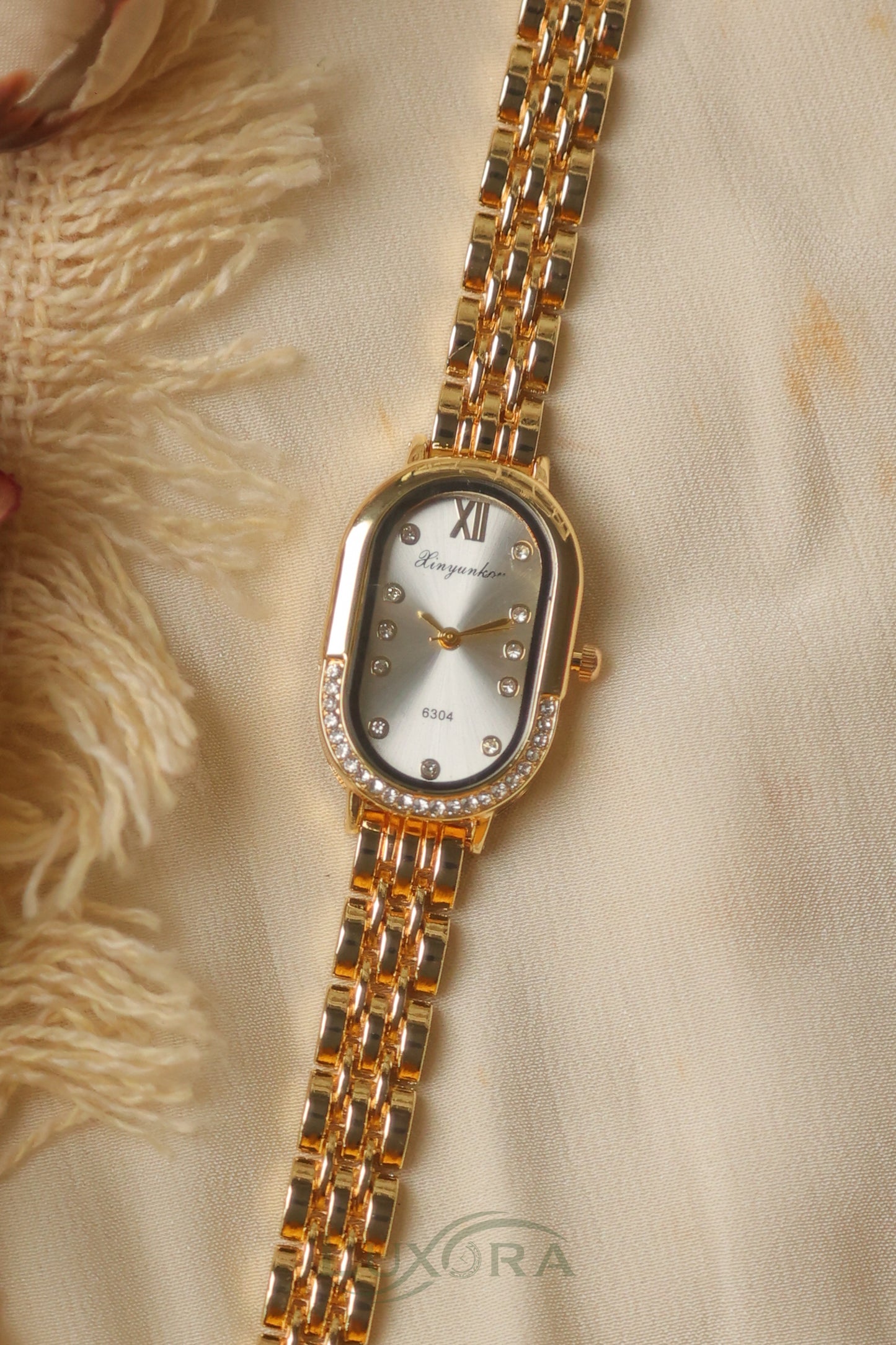 Xiny Oval Gold