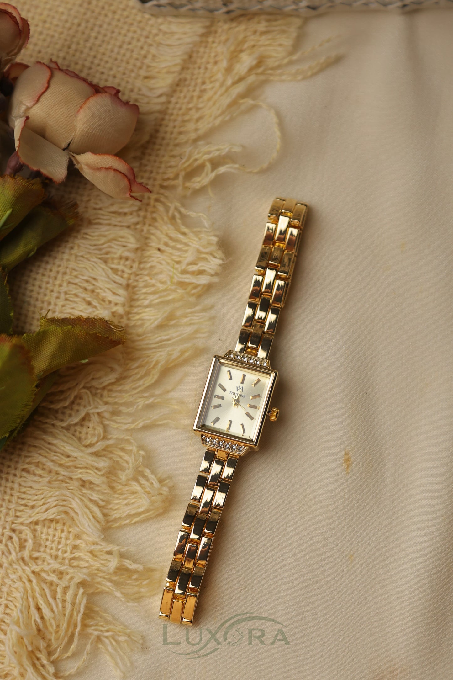 MW Square Gold