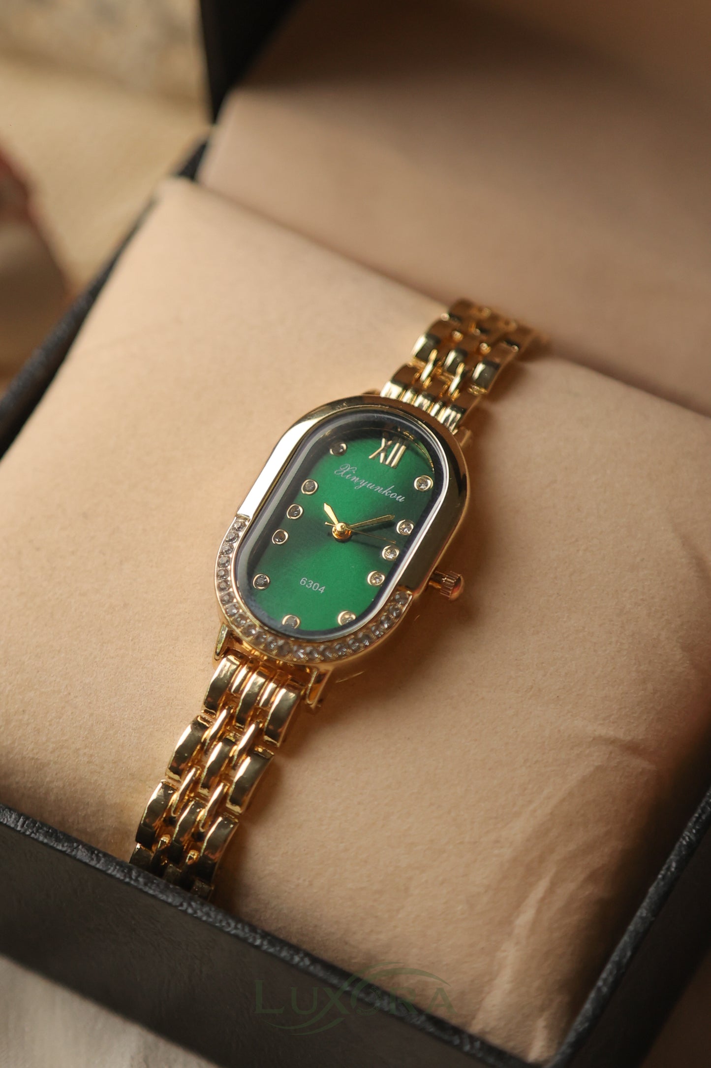 Xiny Oval Gold Green