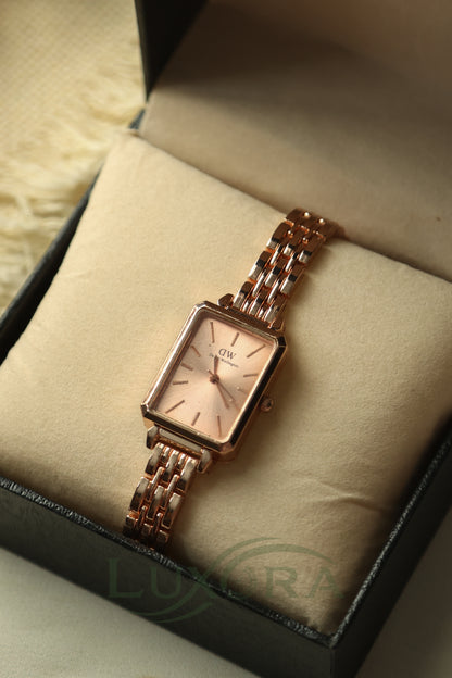 DW Rose