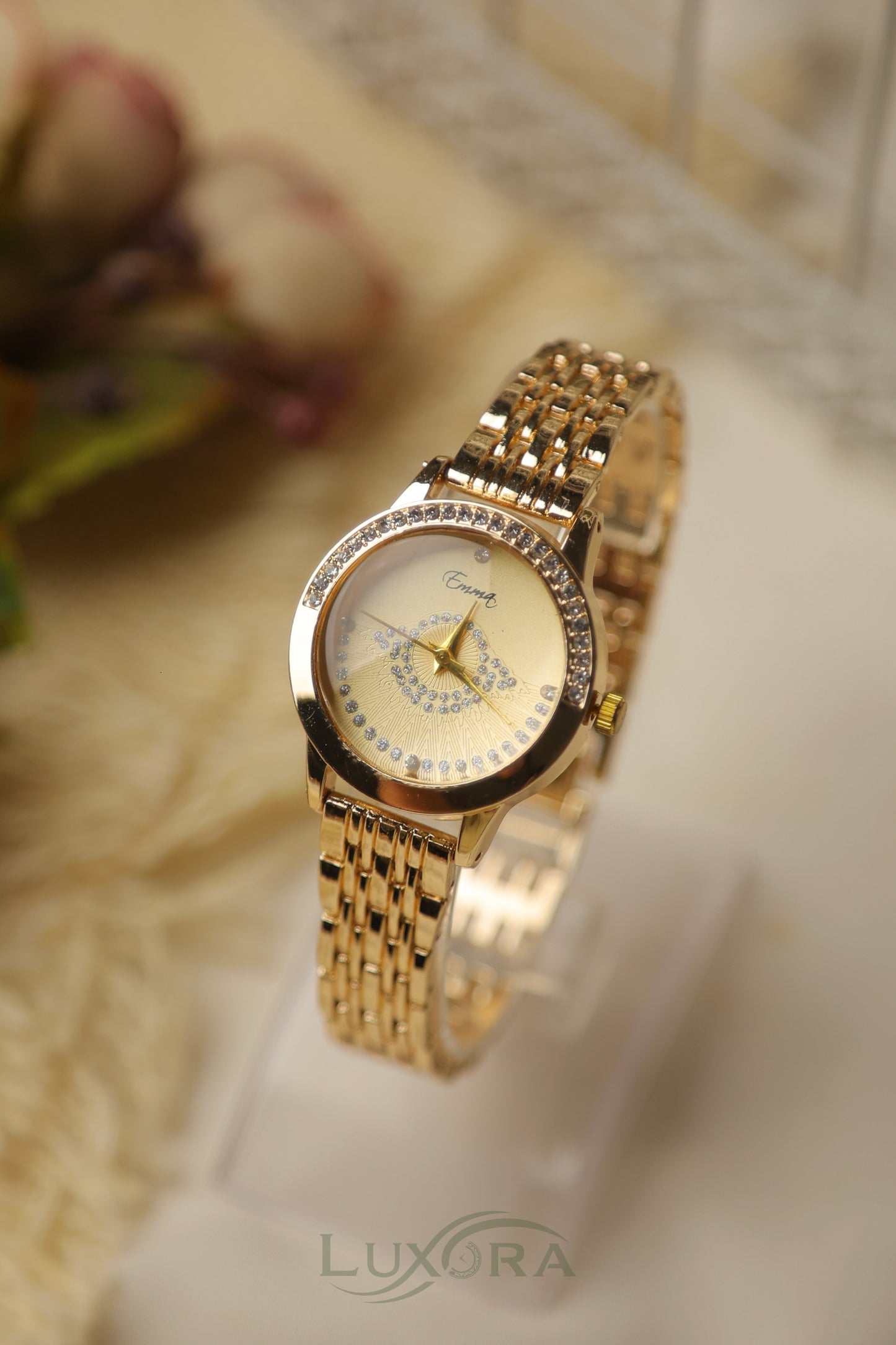 Emma gold stones