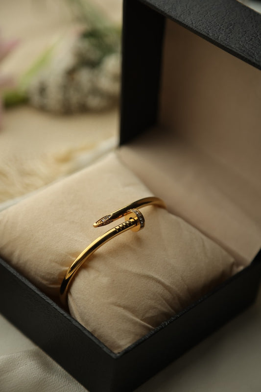 Nail Stoned Bangle