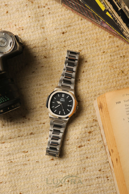 BH Nautilus Black Dial