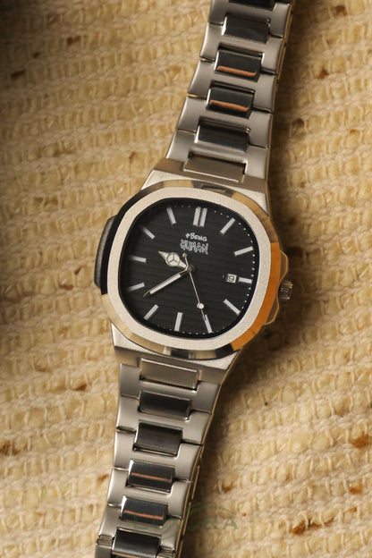 BH Nautilus Black Dial