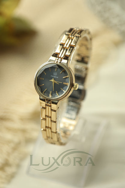 MW mini black dial