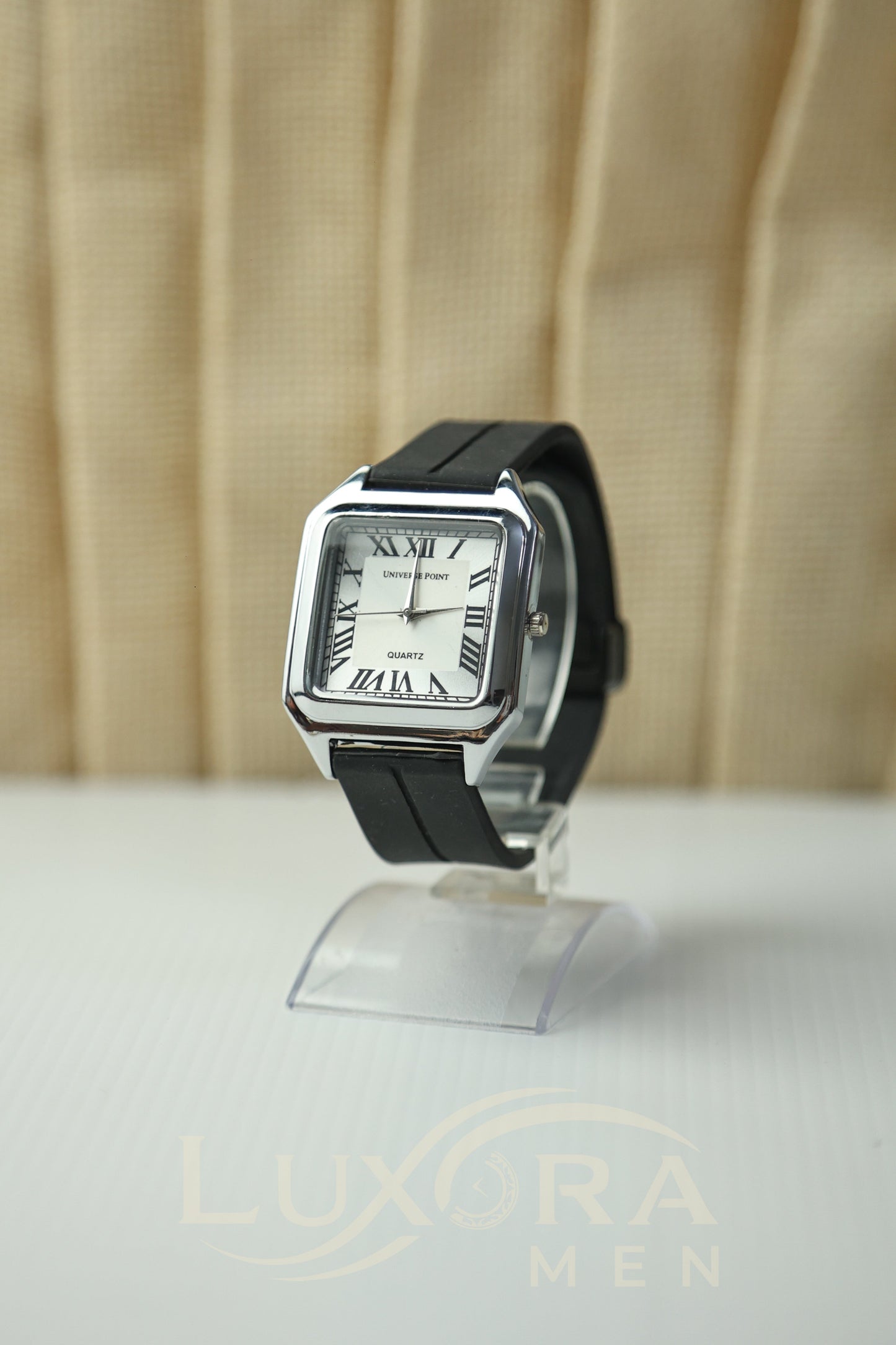 Univer Tank