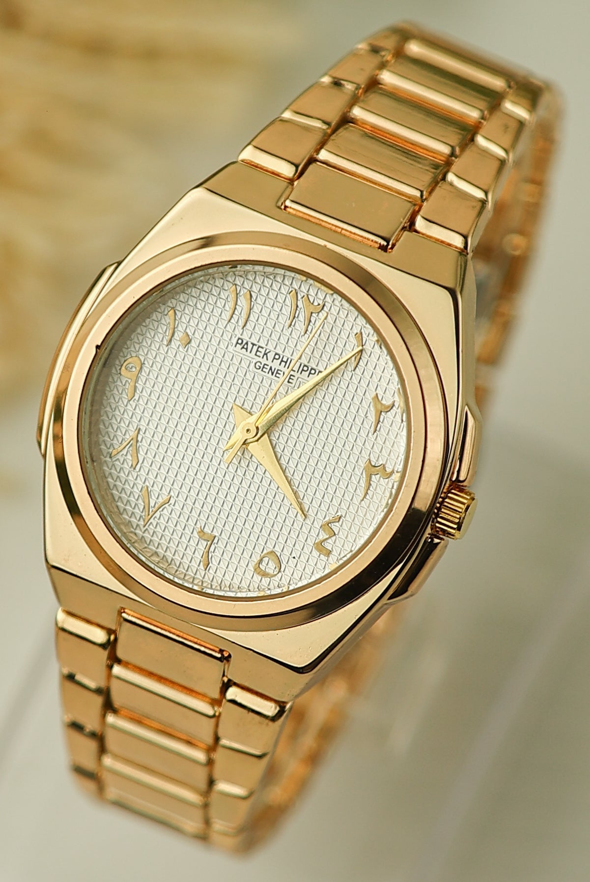 Patek P Arabic Golden