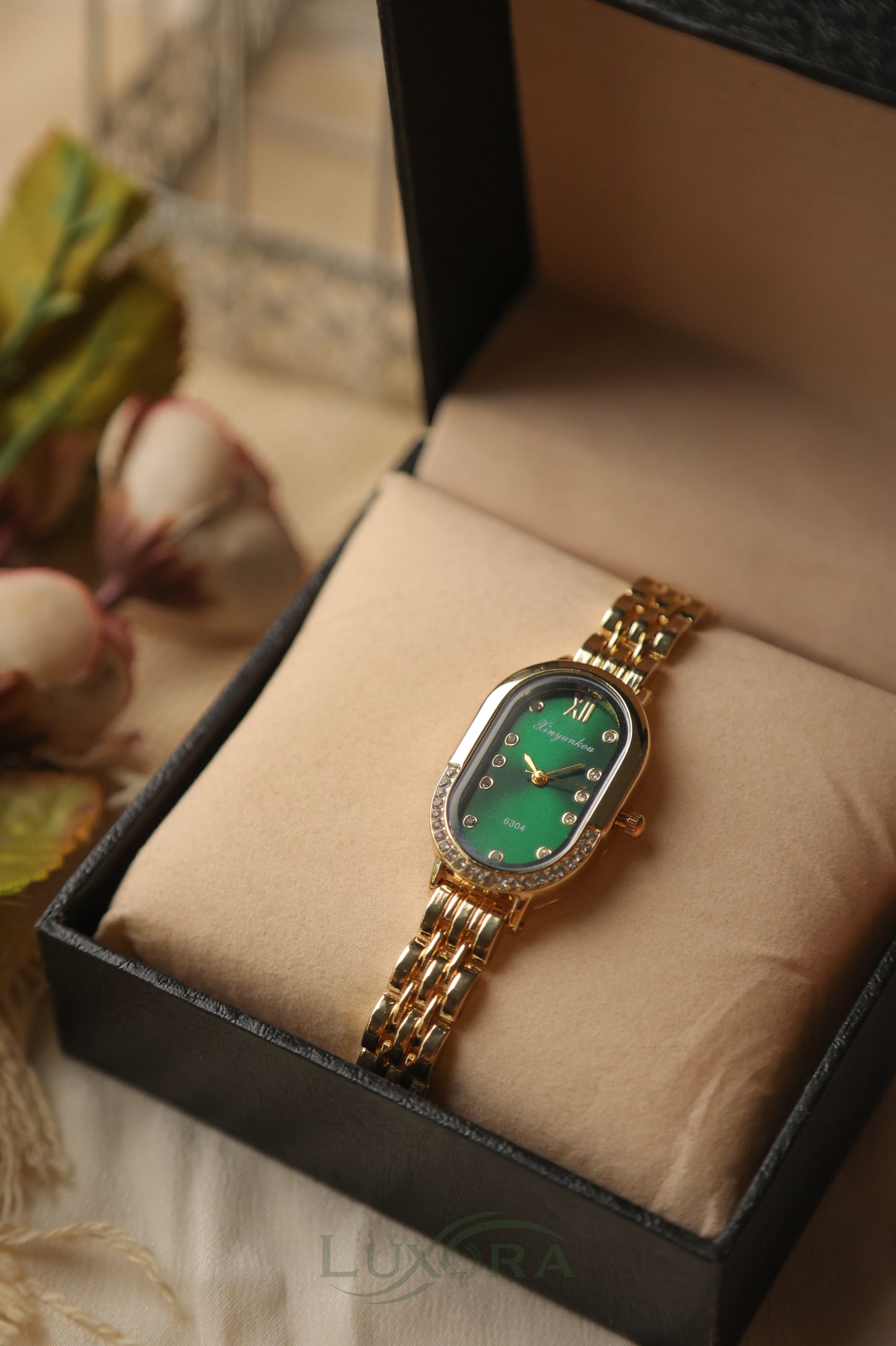 Xiny Oval Gold Green