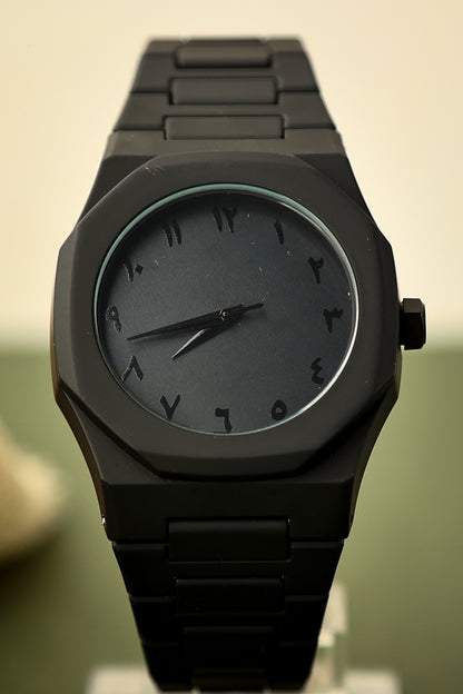 Aura Black Arabic