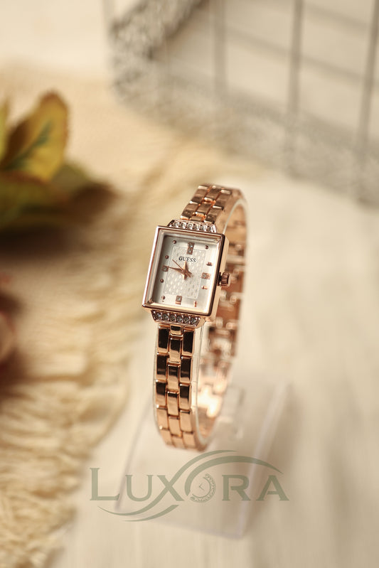 Guess Rose