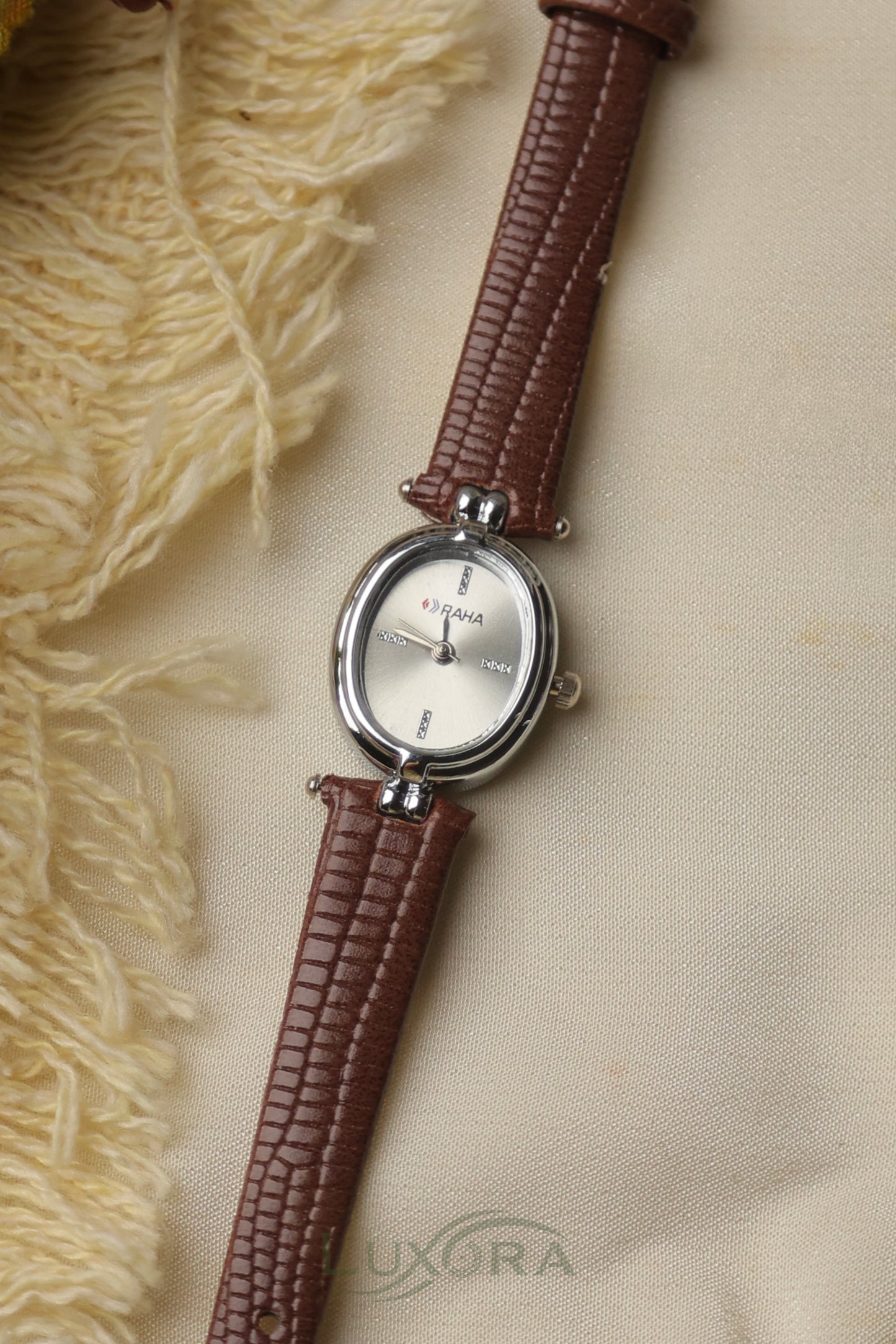 LX Luna Leather