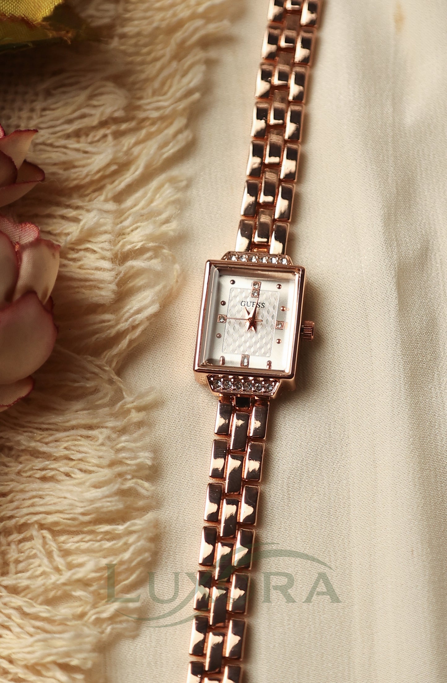 Guess Rose