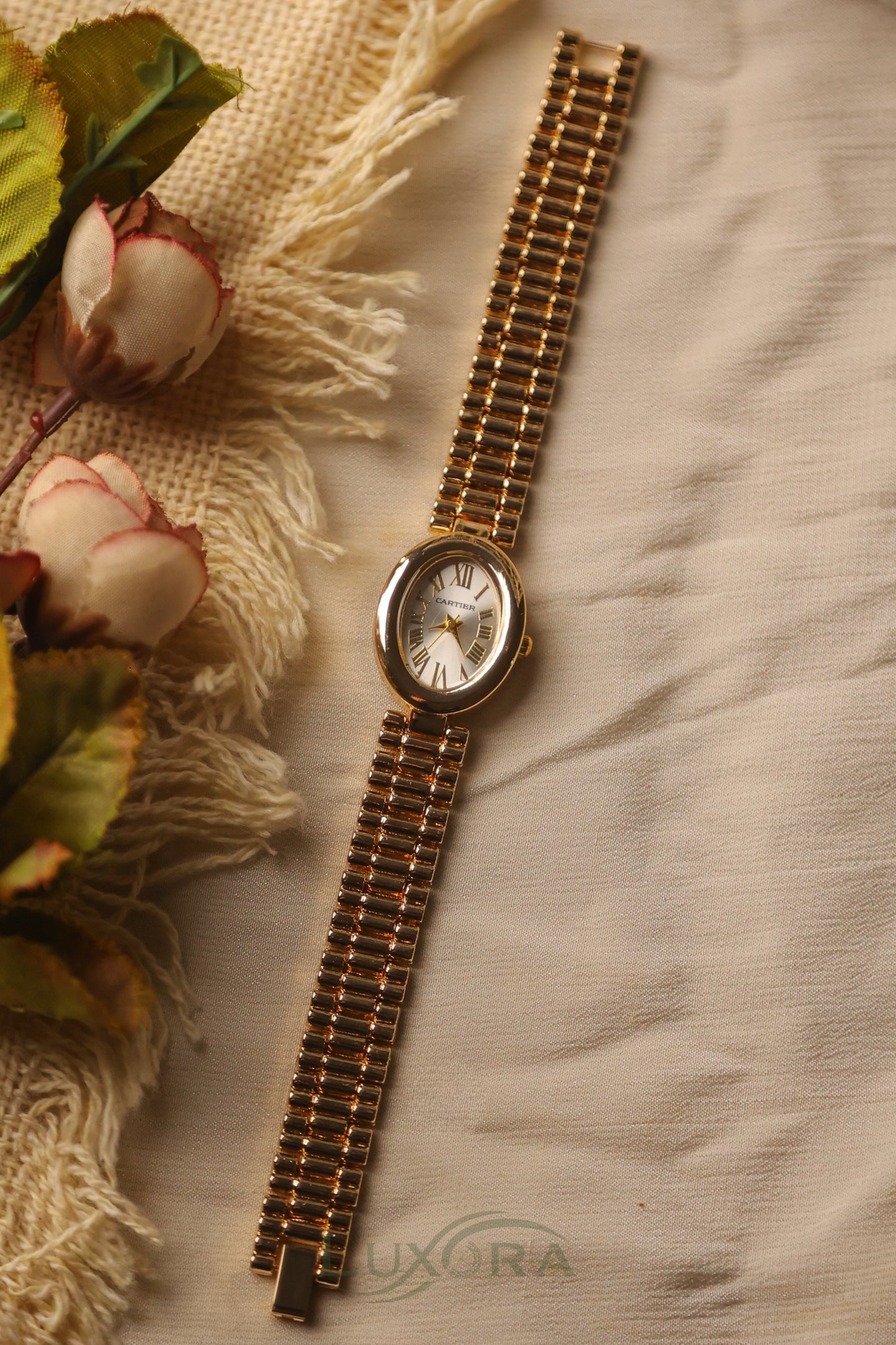 Carter Oval Gold