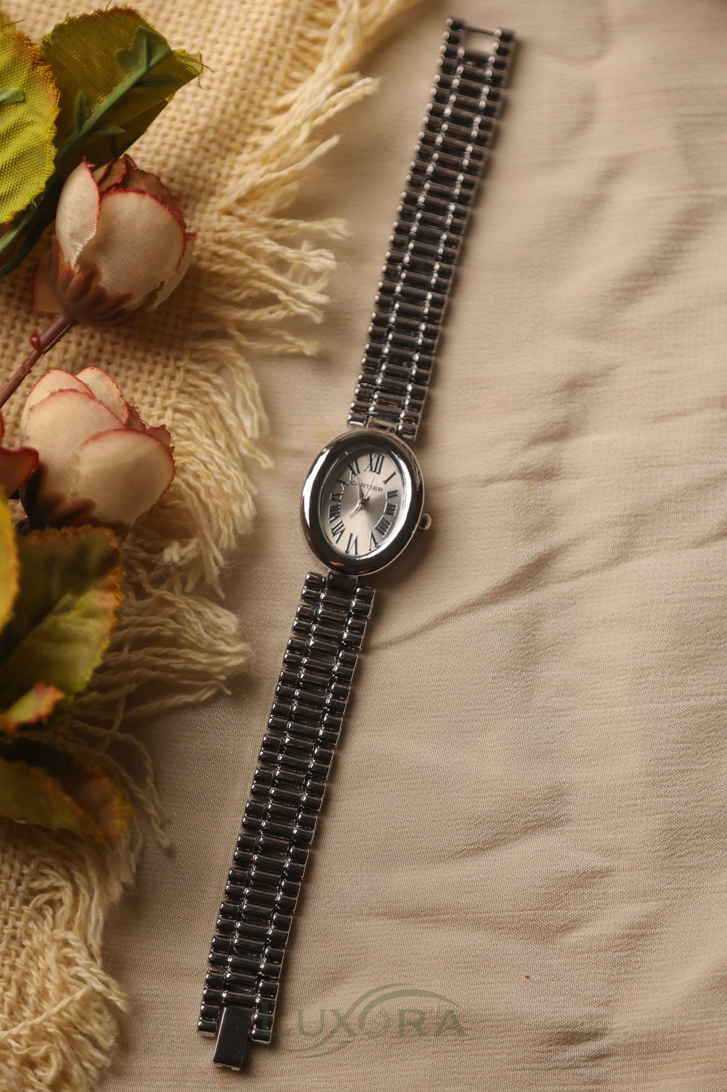 Carter Oval Silver