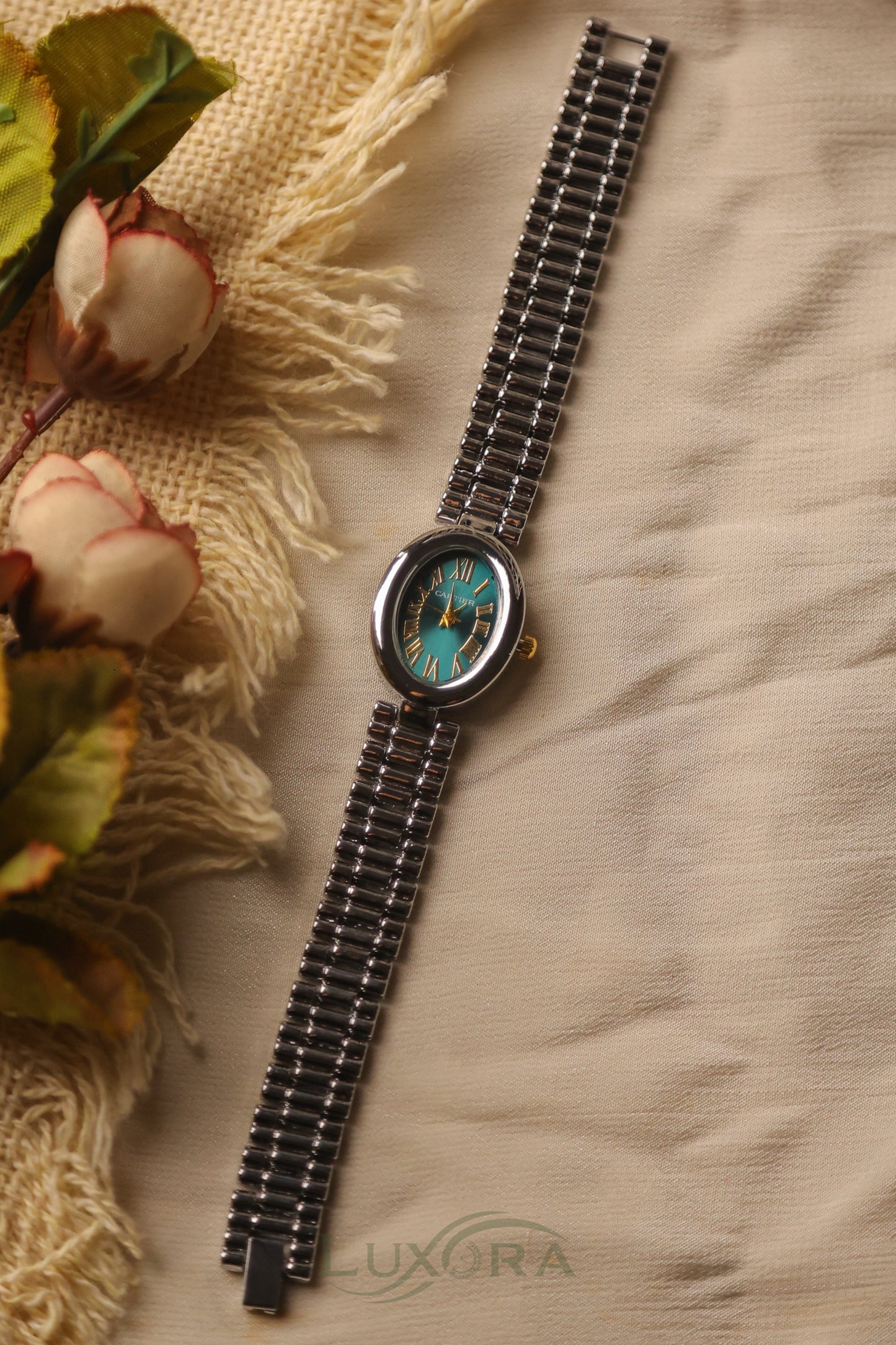 Carter Oval Silver Green