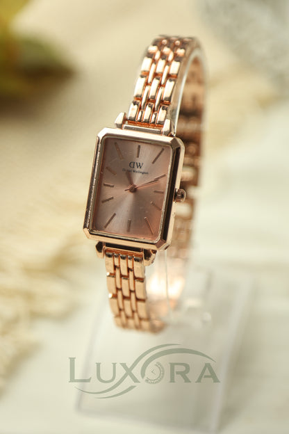 DW Rose