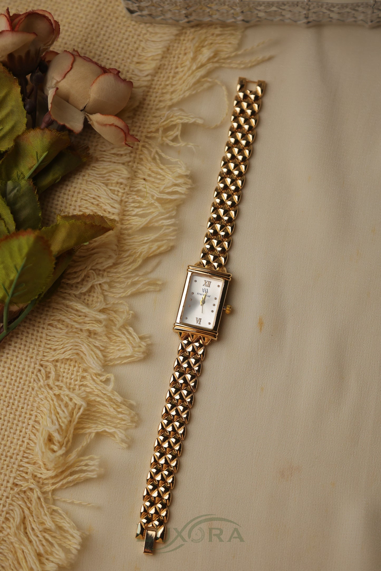 MW Rect Gold