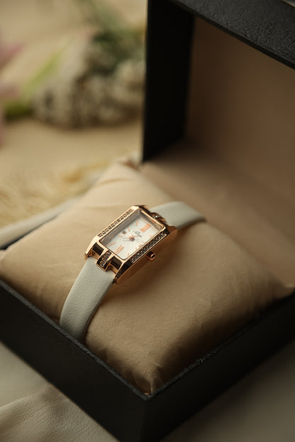 NOBLE WHITE STRAP GOLD